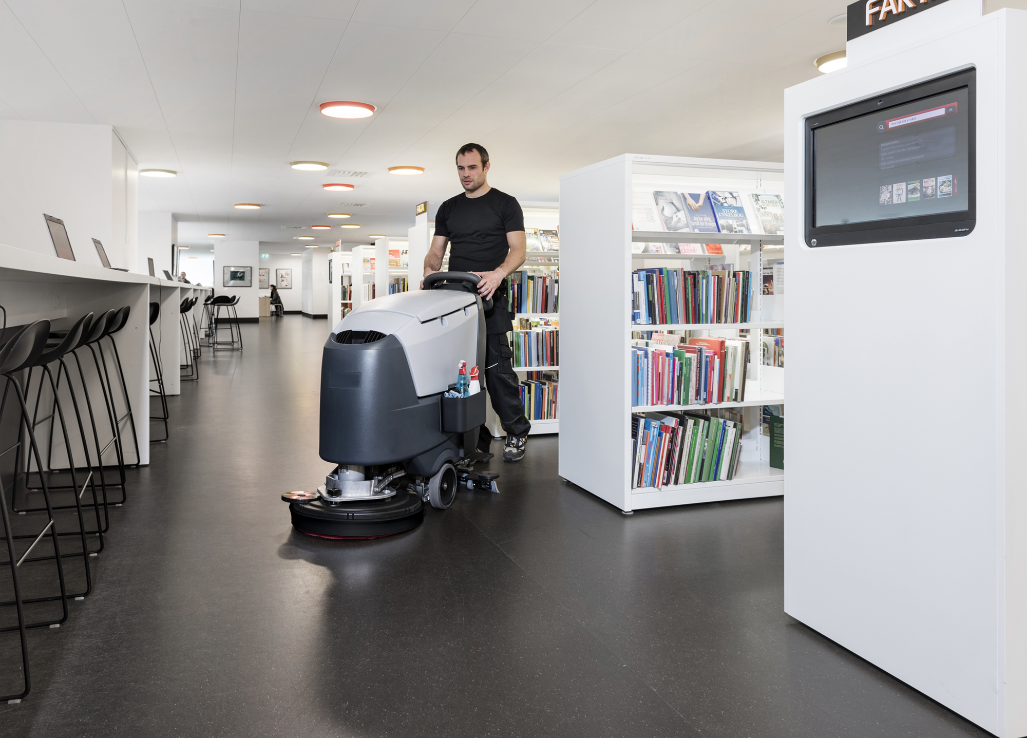 podlahovy-myci-stroj_CL-500_02